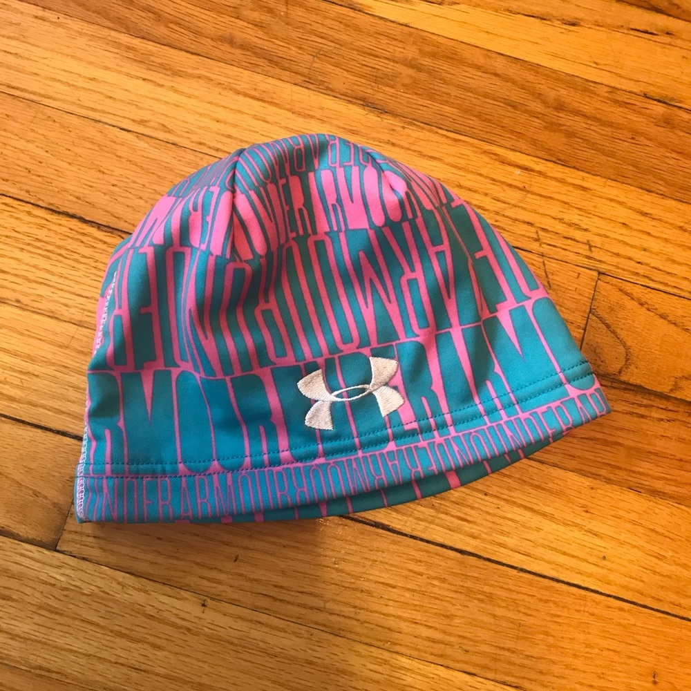 Under Amour new hat size S
